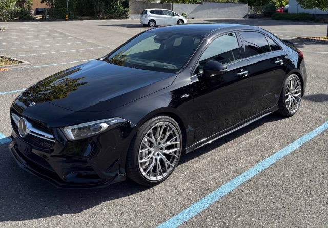 Mercedes-benz A35 AMG